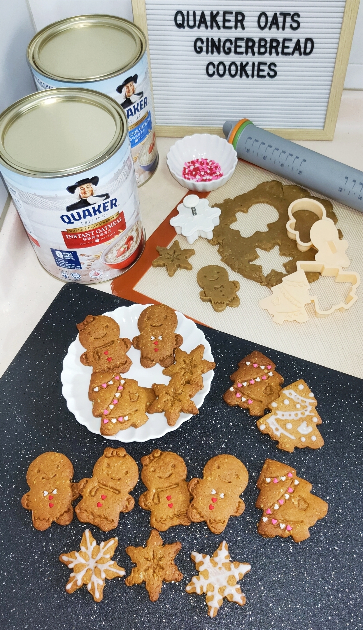 Quaker Oats Crunchy Gingerbread Cookies (No Mixer Required!)
