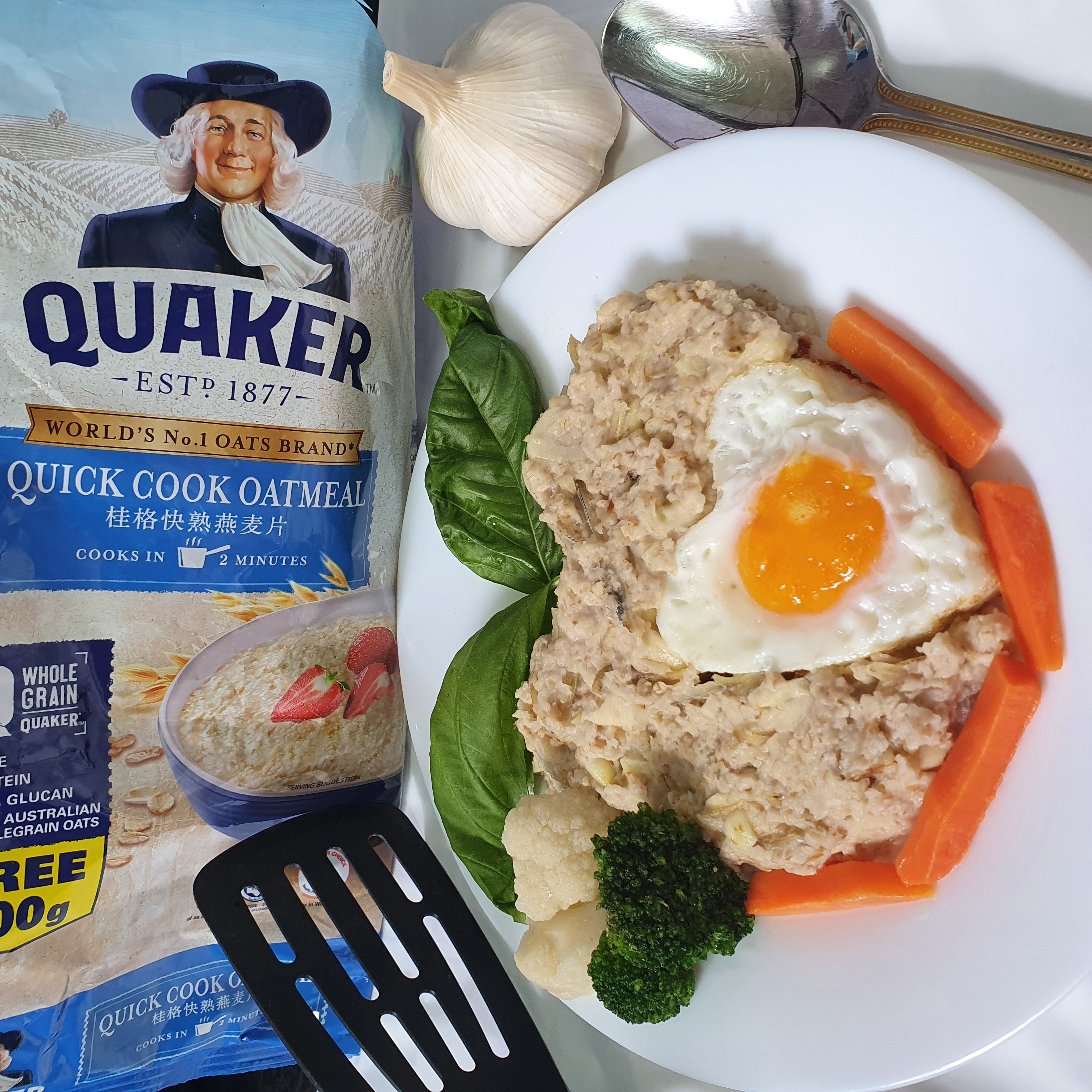 Garlic anchovies oatmeal with egg