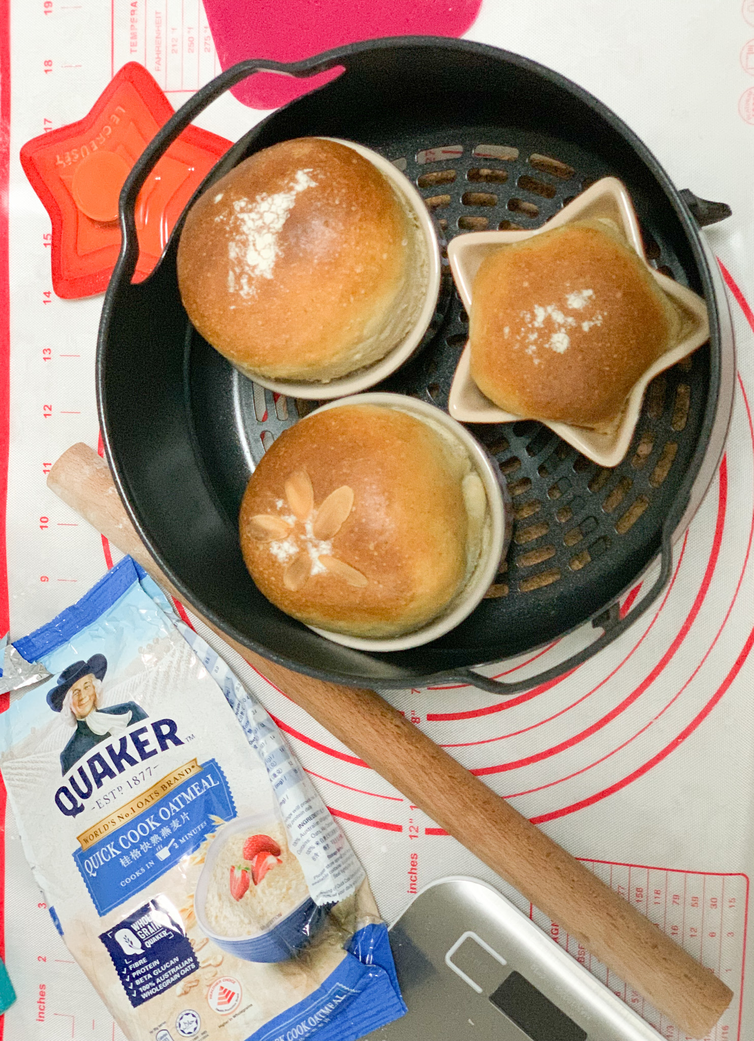 Cinnamon Honey Oatmeal Bread