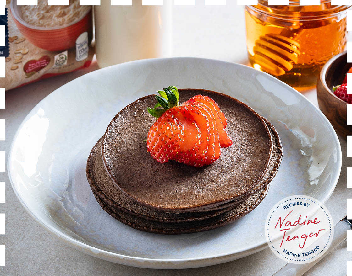 CHOCO OAT PANCAKES