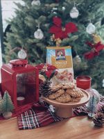 Christmas Spice Oatmeal Raisin Cookies