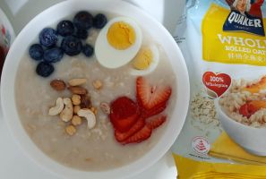 Berries Oatmeal