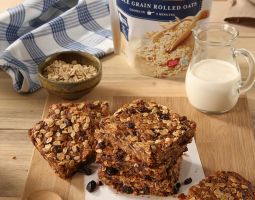 (Sample) Oatmeal Protein Bars