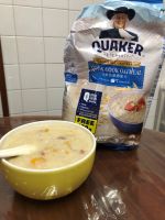 Pumpkin and wolfberry oatmeal porridge