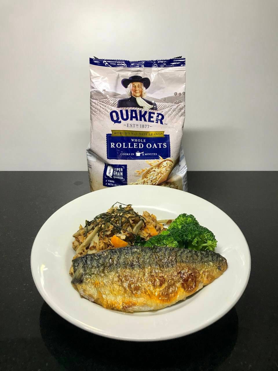 Tonijiru Inspired Oats with Mackerel and Broccoli