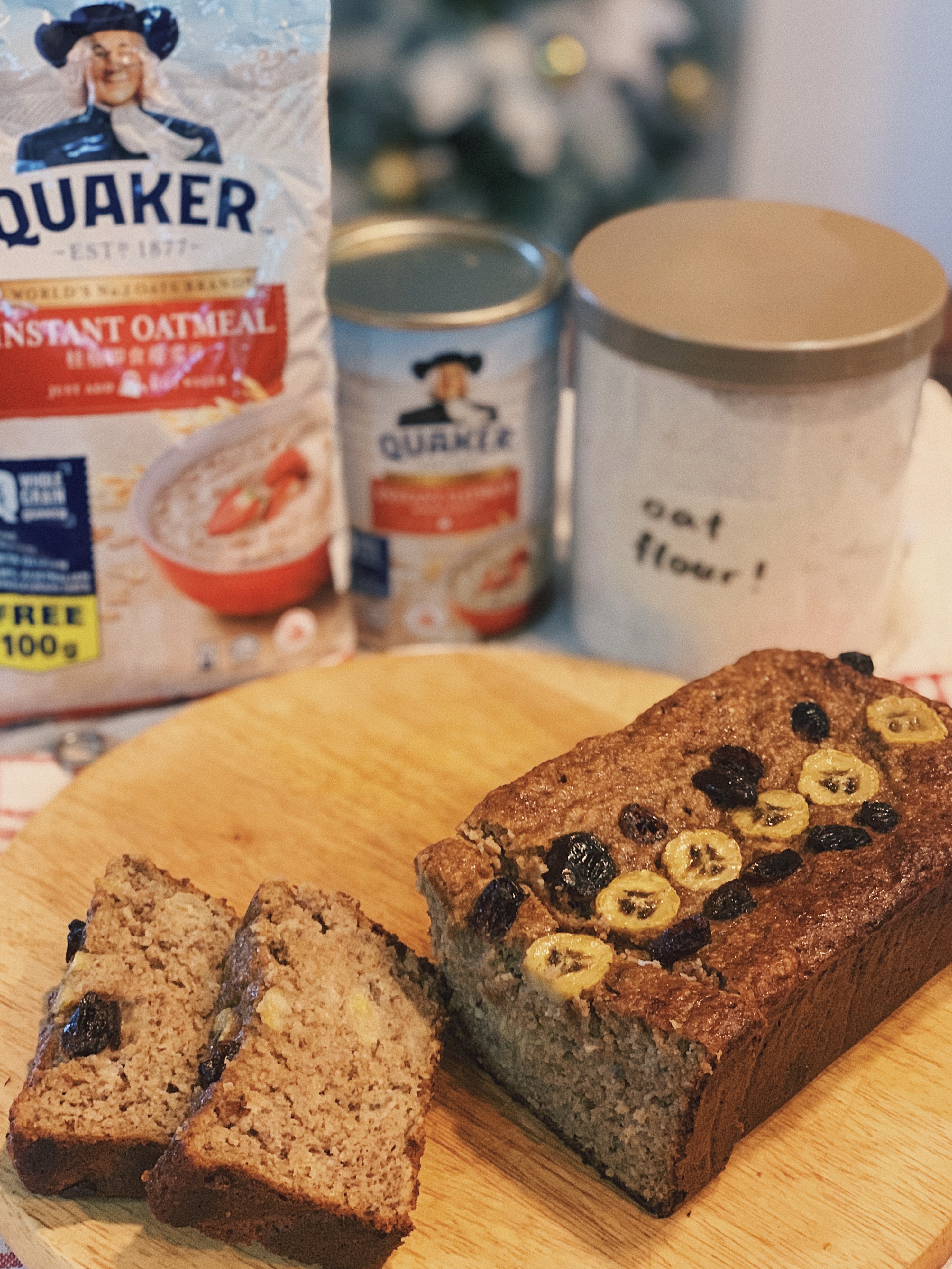 Tahini &amp; Oat Banana Bread (Gluten &amp; Refined Sugar-Free)